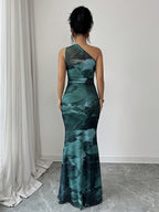 Elegant Smudge-effect Slim-fit Dress for Women, Spring/summer Daytime Party Attire – Asymmetrical Shoulder Sleeveless Mesh Slim-fit Style, Adorned with Metallic Butterfly Embellishments - Malachite Green