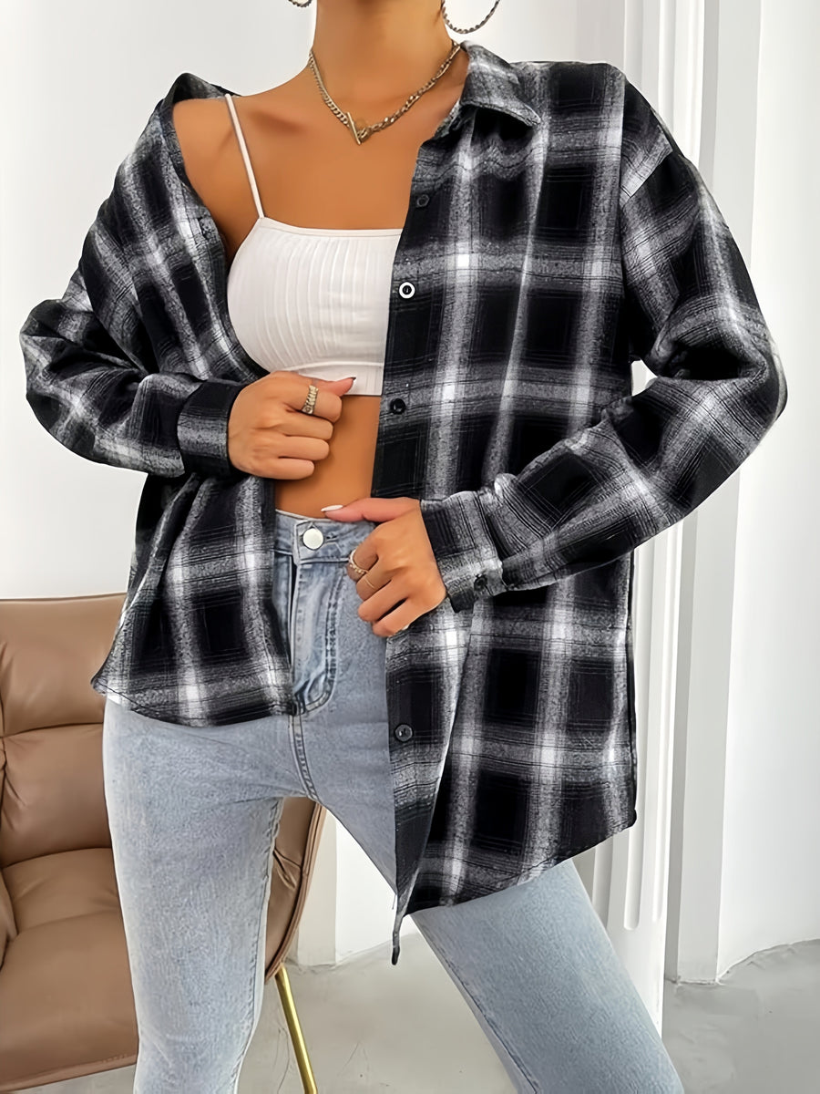 A Women'S Casual Long-Sleeve Checkered Shirt Featuring a Classic Black And White Pattern, with a Collared Button-Up Design Made from Exquisite Twill Fabric That Is Comfortable And Breathable, Making It Perfect for Spring And Autumn - Black And White Grid