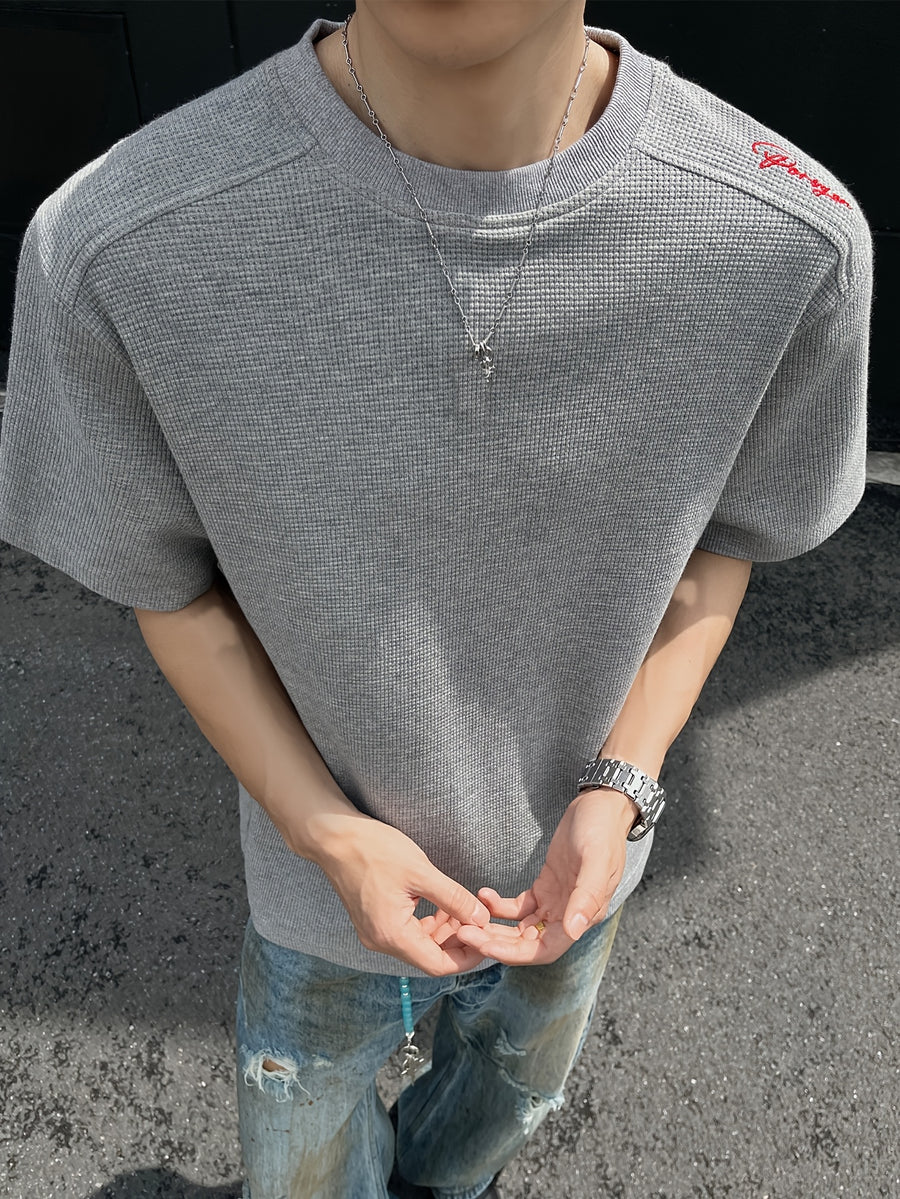 Men's Casual Sports T-shirt, a Fashionable and Trendy Men's T-shirt Featuring Embroidery, Simple and Versatile Solid Color with a Round Neck and Short Sleeves. The Loose Fit Offers Comfort with Slightly Stretchy Fabric, Ideal for Daily Casual Wear - Grey