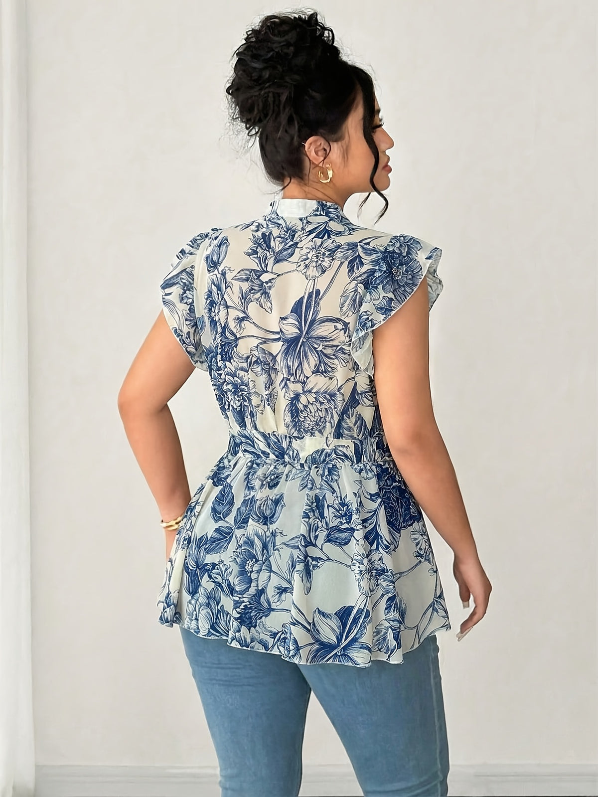 Women'S New Fashion Blue Printed Summer Elegant Blouse with Tie-Front Ruffles And Buttons - Blue
