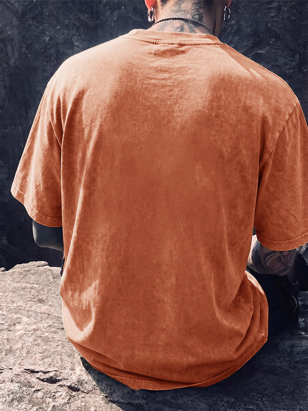 Short-sleeve T-shirt, Half-sleeve Top with a Small Joyful Face and Simple Circular Logo Print on the Chest, Trendy Print Available in 12 Colors for  Mix-and-match. Made of Pure Cotton with a Washed and Distressed Effect, Featuring a Loose Fit. - Orange