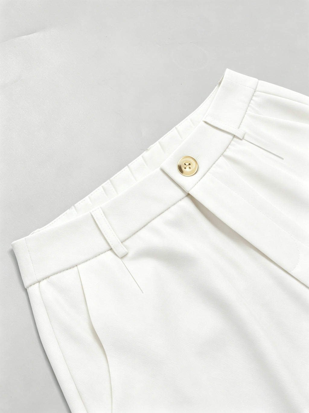 HMY (Beltless) "Elegance-Enhancing" Slightly Flared Suit Pants, High-Waist Commuter Trousers, Gentle and Versatile, Sure to Please + Taluan - White