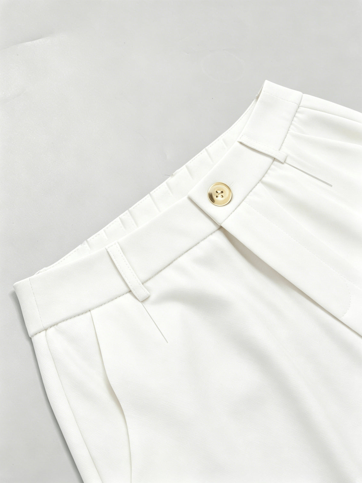 HMY (Beltless) "Elegance-Enhancing" Slightly Flared Suit Pants, High-Waist Commuter Trousers, Gentle and Versatile, Sure to Please + Taluan - White