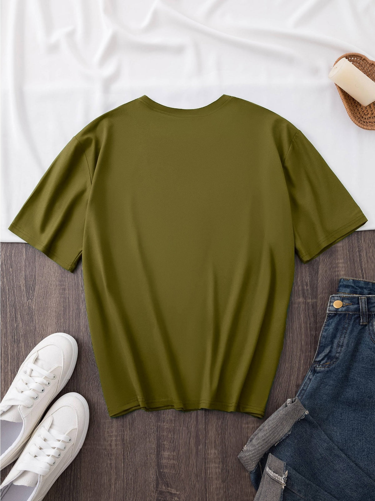 Women's Oversized Round Neck Short Sleeve T-Shirt - Blouse with - Letter Print (Suitable for Initial/ending Letters) - Loose Fit Casual & Elegant - Top - Machine Washable Comfortable Casual Attire for & Outfits - Olive