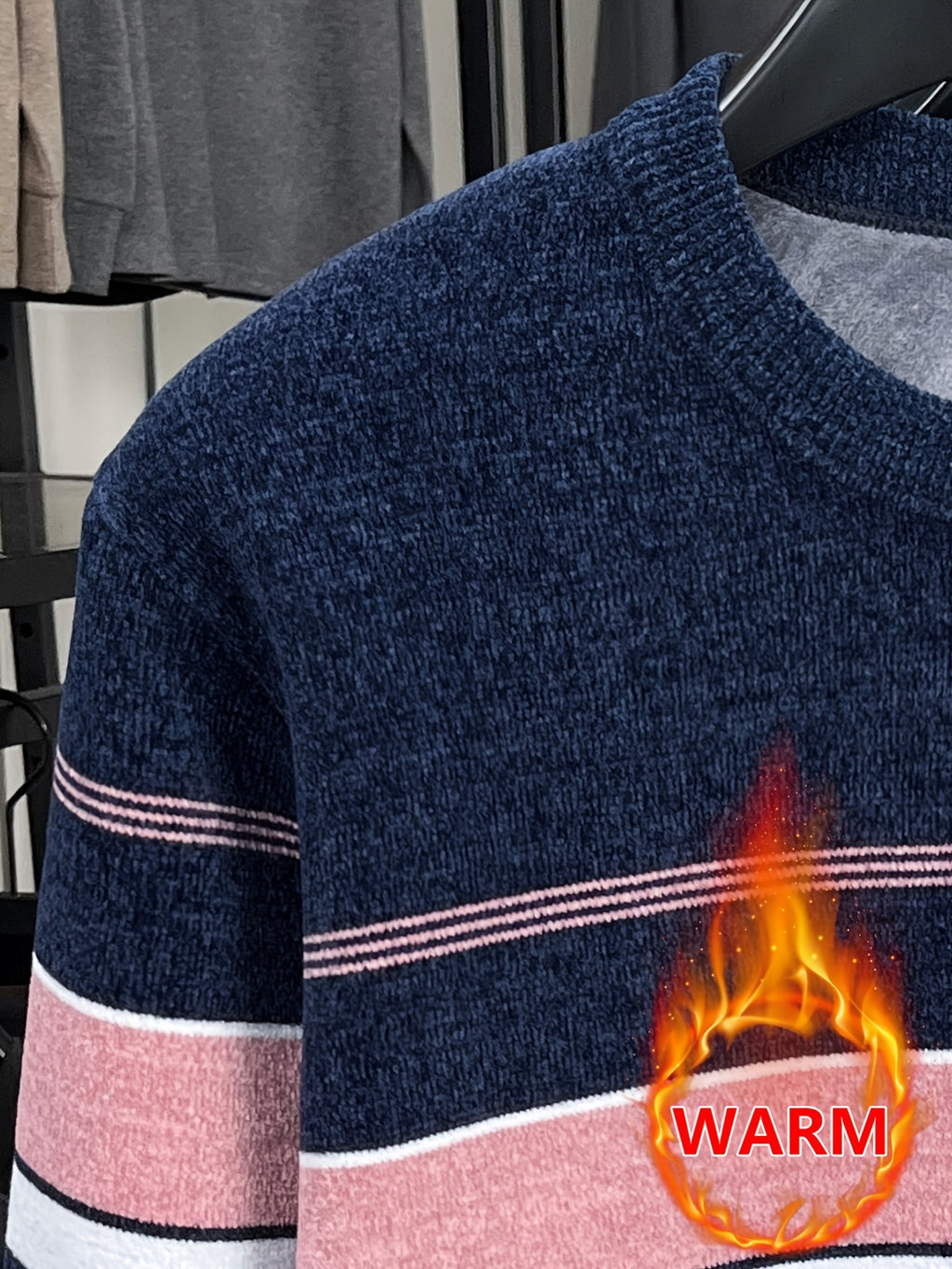 Minimalist Urban -Lined Crewneck Knit Sweater for Warm Daily Commuting - pink