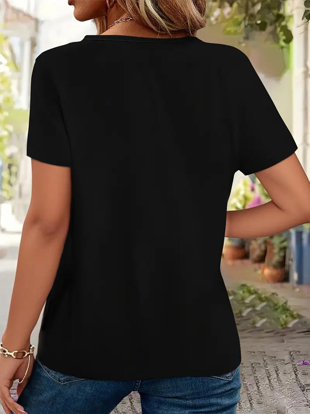 Patterned Printed Women' S V-neck T-shirt Short Sleeves Casual T-shirt Women's Clothing. - Black