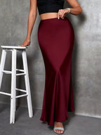 Women'S Elegant Slit Maxi Skirt - Satin Texture Christmas & Valentine'S Day Date Outfit, Suitable for Winter Holiday Parties & Office, Machine-Washable Luxury Design, High-End And Temperament-Enhancing with Festive Charm - Red