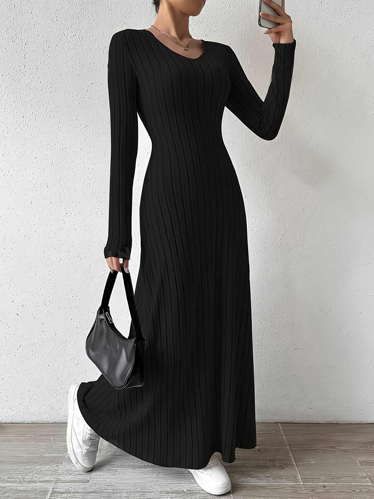 Women's Elegant V-Neck Long Sleeve A-Line Dress - Solid Color Machine Washable Fall Dress with Flattering Silhouette, Versatile for Casual & Formal Occasions, Long Sleeve Maxi Dress, Comfortable Fit - Black