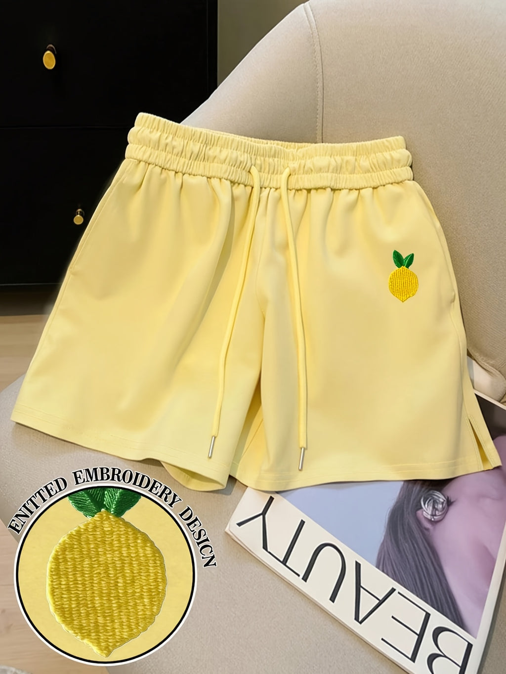 Women'S Fashion Embroidered Decorative Casual Shorts - Yellow