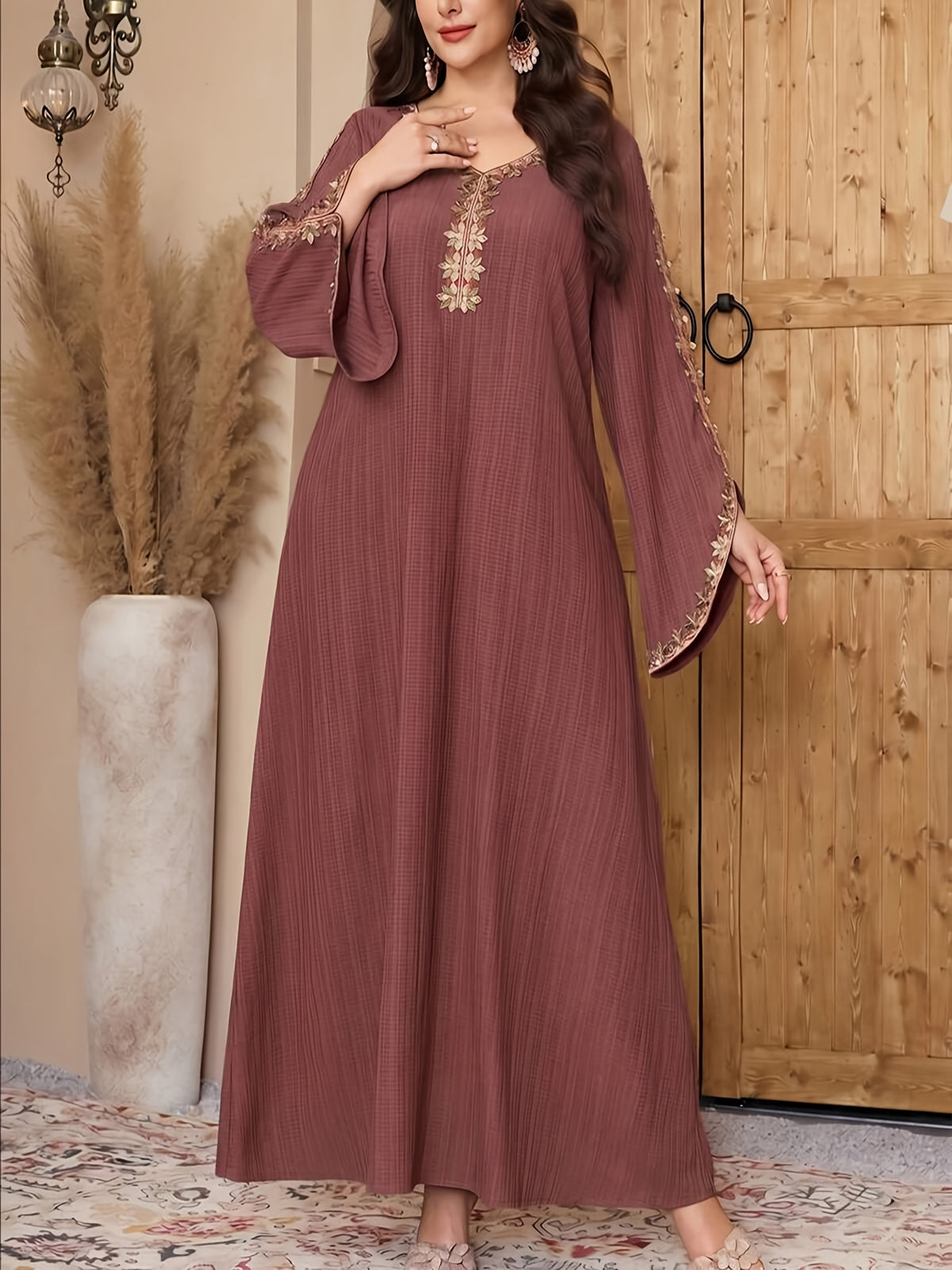 Women's V-neck Long-sleeve Arabic Traditional Robe, Adorned with Appliqué Decorations. Women's Dress Suitable for Holidays and Daily Wear. Abaya Robe. Elegant Formal Dress. Women's Long Dress - Brick Red