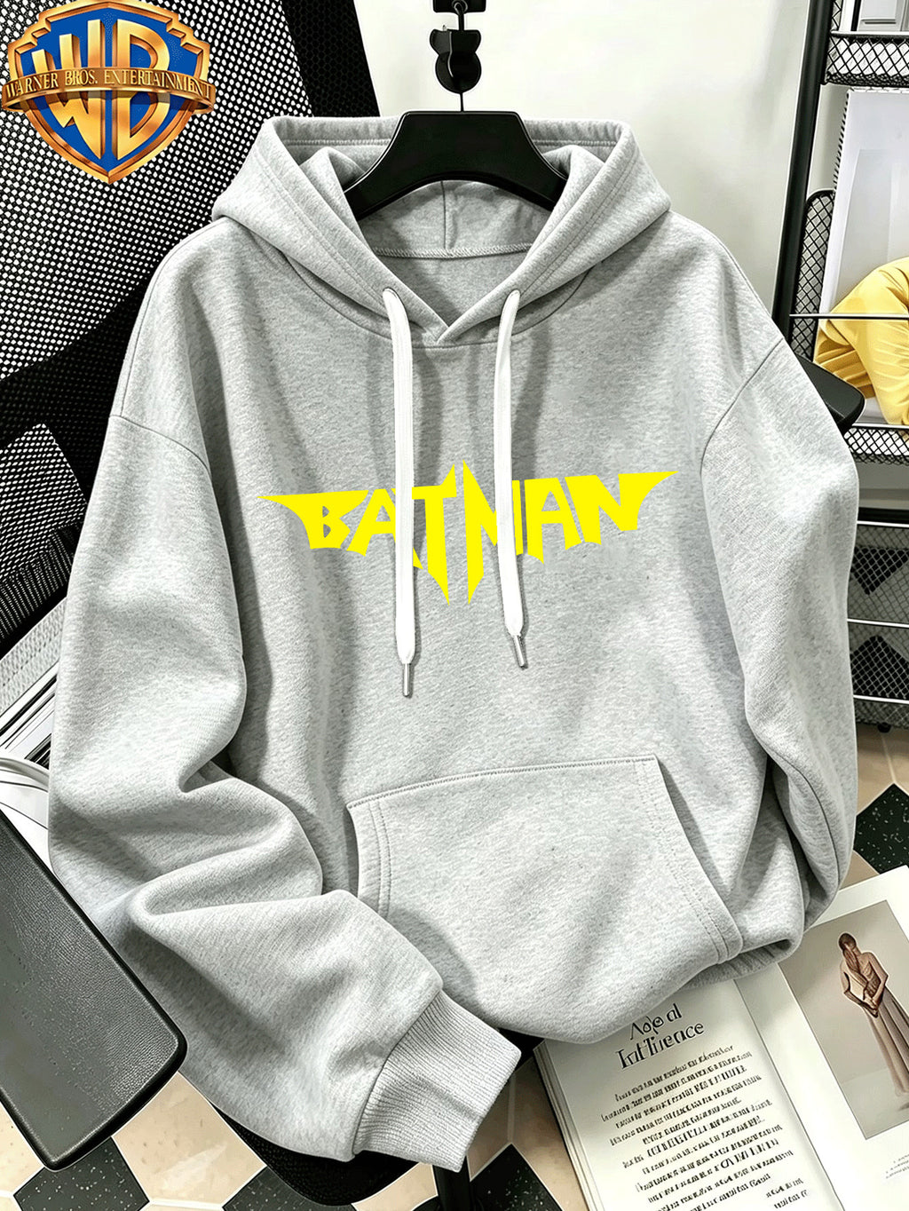 [Warner Bros. Official] Autumn/Winter Streetwear Fashion Men's Drawstring Pocket Hoodie Sweatshirt, Ripped Color Ink Batman Comic Book Cool Print Design, Sporty Style Loose Fit Hoodie, for Daily Casual Wear, Men's Trendy Fashion, Suitable for Home - Light Grey