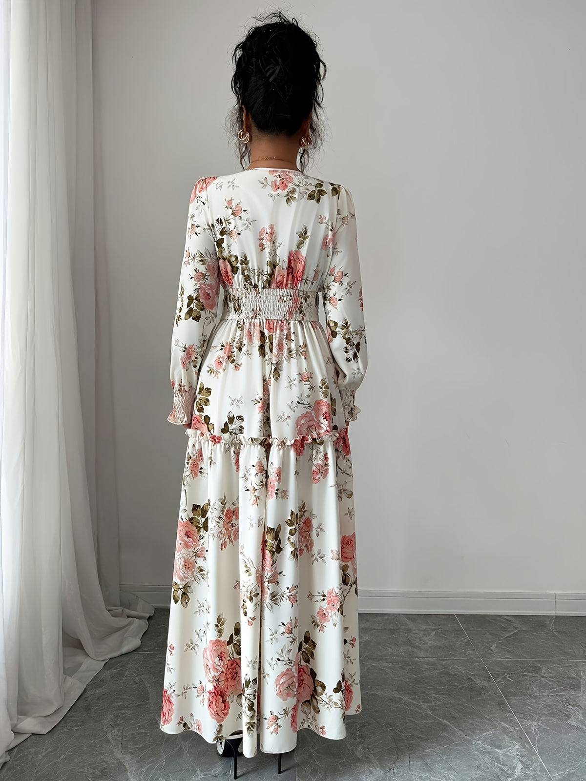 Elegant Waist-Cinching Long-Sleeve Printed Dress with a V-Neck for Spring And Autumn - Mixed colors