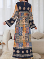 Elegant Long-Sleeved Dress for Women, Featuring a Middle Eastern Style, with a Belt, Made of Fabric, And Machine Washable - Multicolor