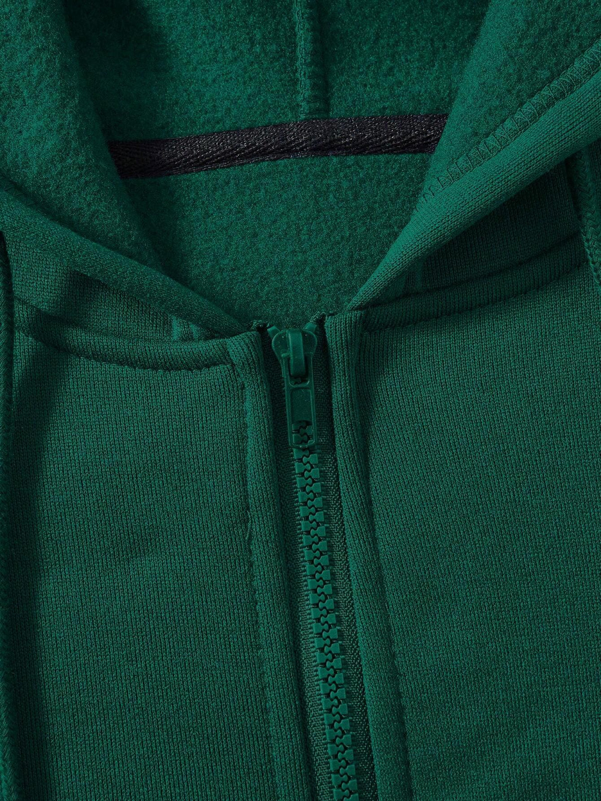 95% Polyester 5% Spandex, Men's Casual Pocket Zipper Drawstring Hooded Sweatshirt, Chest Placement Patch Embroidery, 240g Global All-Season Base Layer, Factory-Made for Men's Comfort, High Quality, High Fit Rate, Casual Sportswear - Green