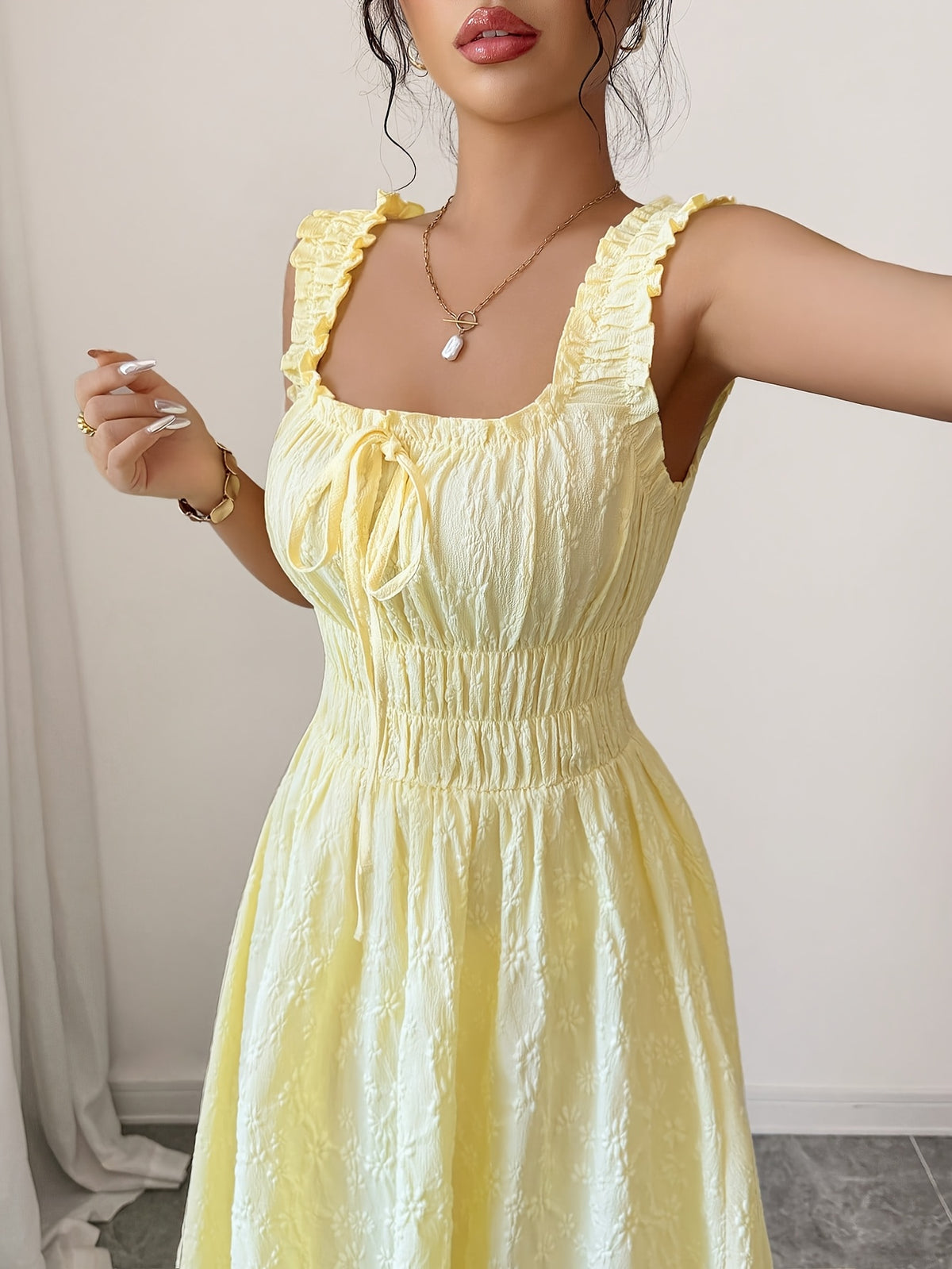 New Women's Textured Floral Fabric, Spaghetti Strap with Bow Waist Design - Elegant and Versatile Women's Dress - Elegant Party Wear, Date Night, 1pc, Buen Fin Shopping Festival, New Year's Daily Wear, Parties, Wedding Night, Stylish and Versatile - Yellow