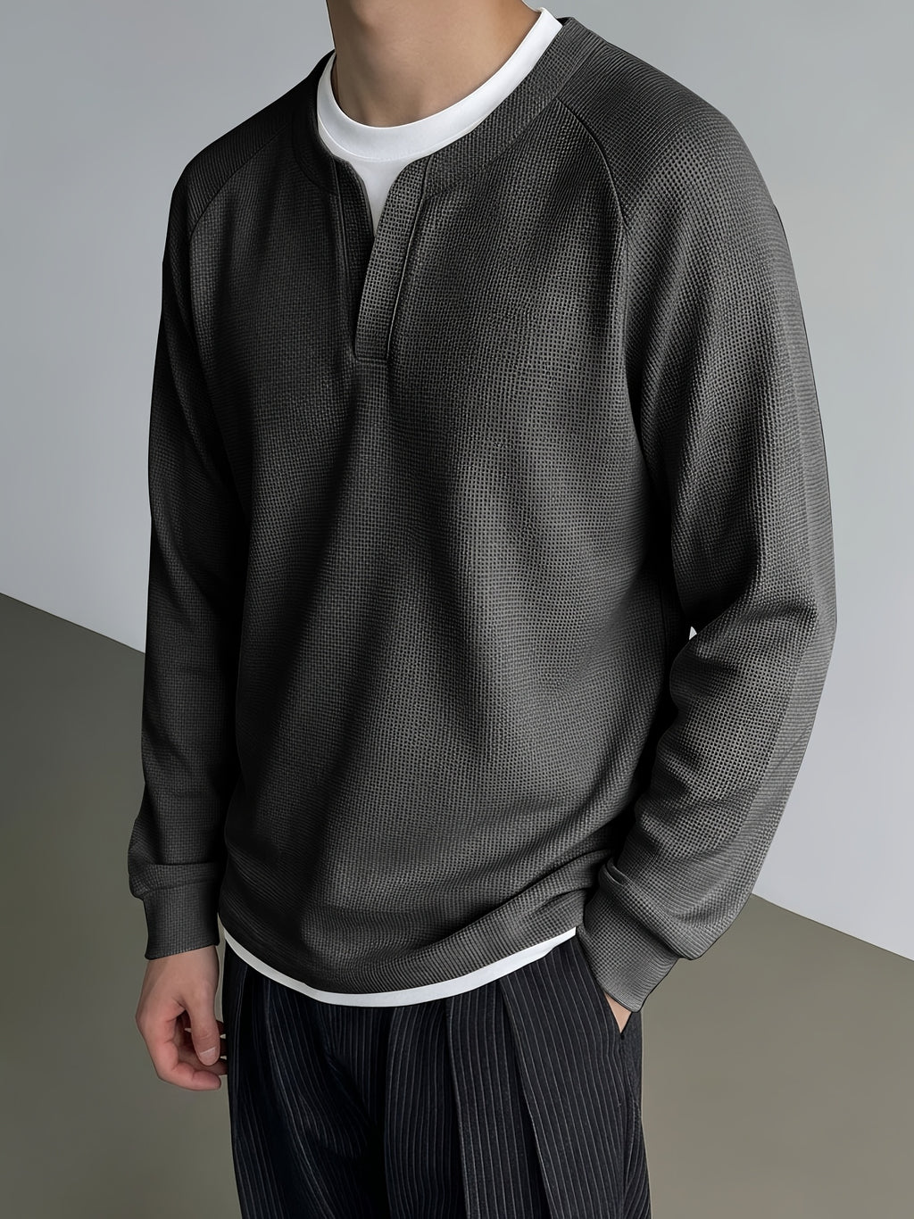 Men's Minimalist Korean Henley Collar Long Sleeve Top Waffle Knit Breathable Raglan Sleeve Casual Sweatshirt for Spring Autumn Daily Commute Layering Wear - Grey