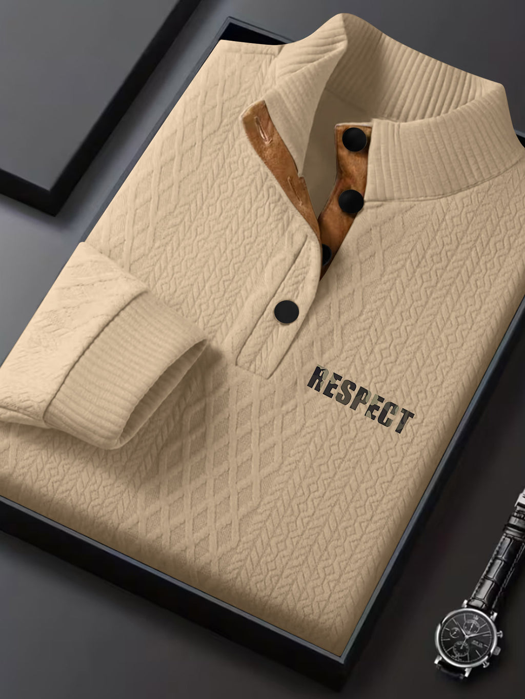 Men'S New Jacquard Top Features a Textured Classic Stand-Up Collar That Enhances The Neck Line, with a Half-Button Placket That Continues The Vintage Henley Shirt Style, Complemented by Patchwork, Making It a Fashionable Knitwear - Apricot