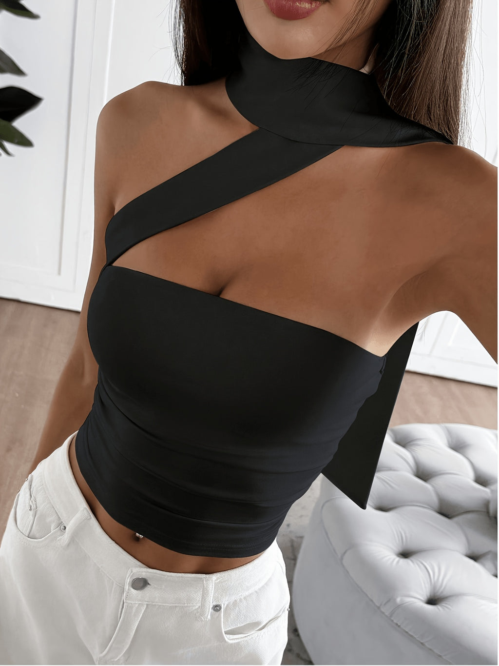 Western Hot Style Black Neck-Bare Bandeau Sexy Cross-Design Short Top - Black