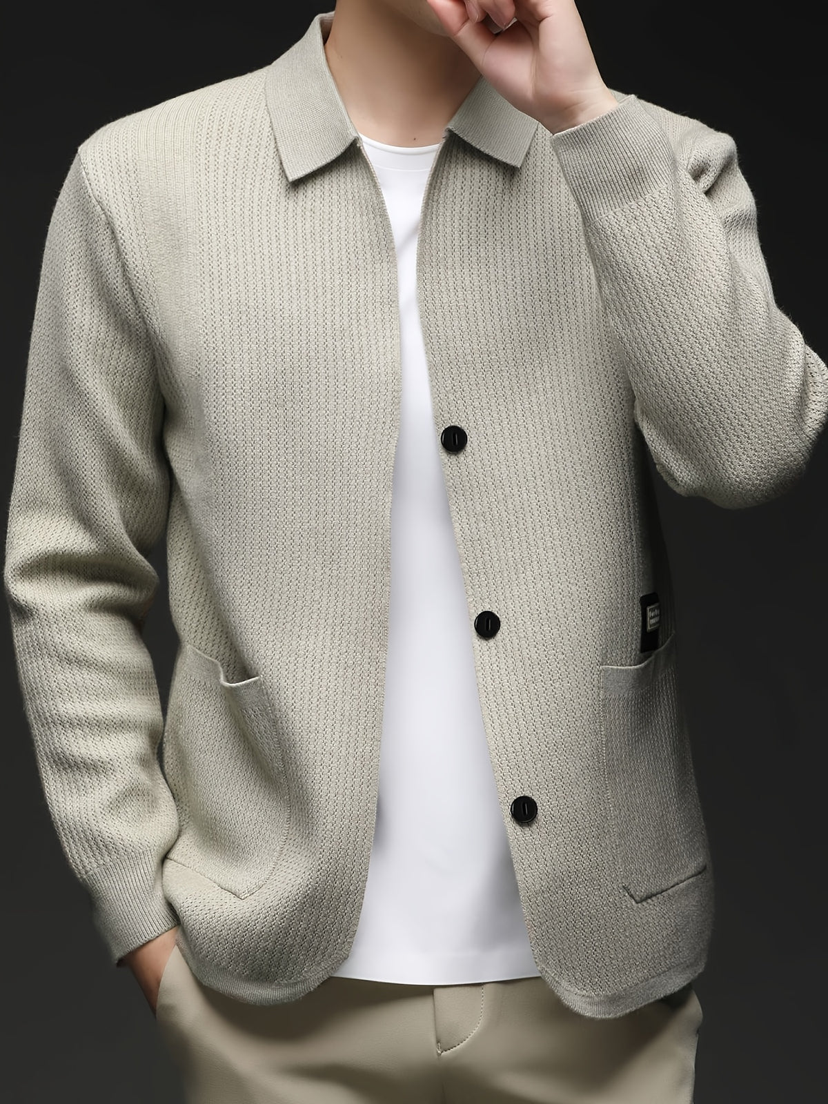 Spring/Autumn New Style Men's Knitted Cardigan Jacket, Soft and Skin-Friendly, for Commuting and Casual Outerwear - Beige Camel