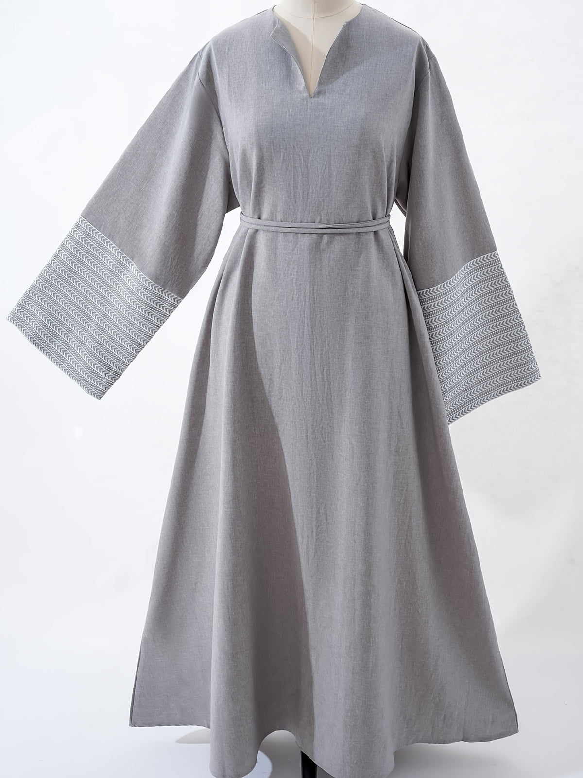 1pc Intricate Embroidery Arabian Ramadan Dubai Maxi Dress Casual Loose Abaya Muslim Women'S Ball Gown Dress Jalabaya - Grey