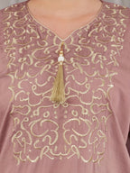 Golden Arabic Women's Dress in Elegant Tan, Heavy-Duty Oriented Fabric, 2026 Summer/Autumn Women's Holiday Party Attire, Jalabiya Fringe V-Neck Fashionable, Elegant, and Dignified Apparel, Noble and Graceful Women's Dress, Cool Summer/Autumn Long - Sepia