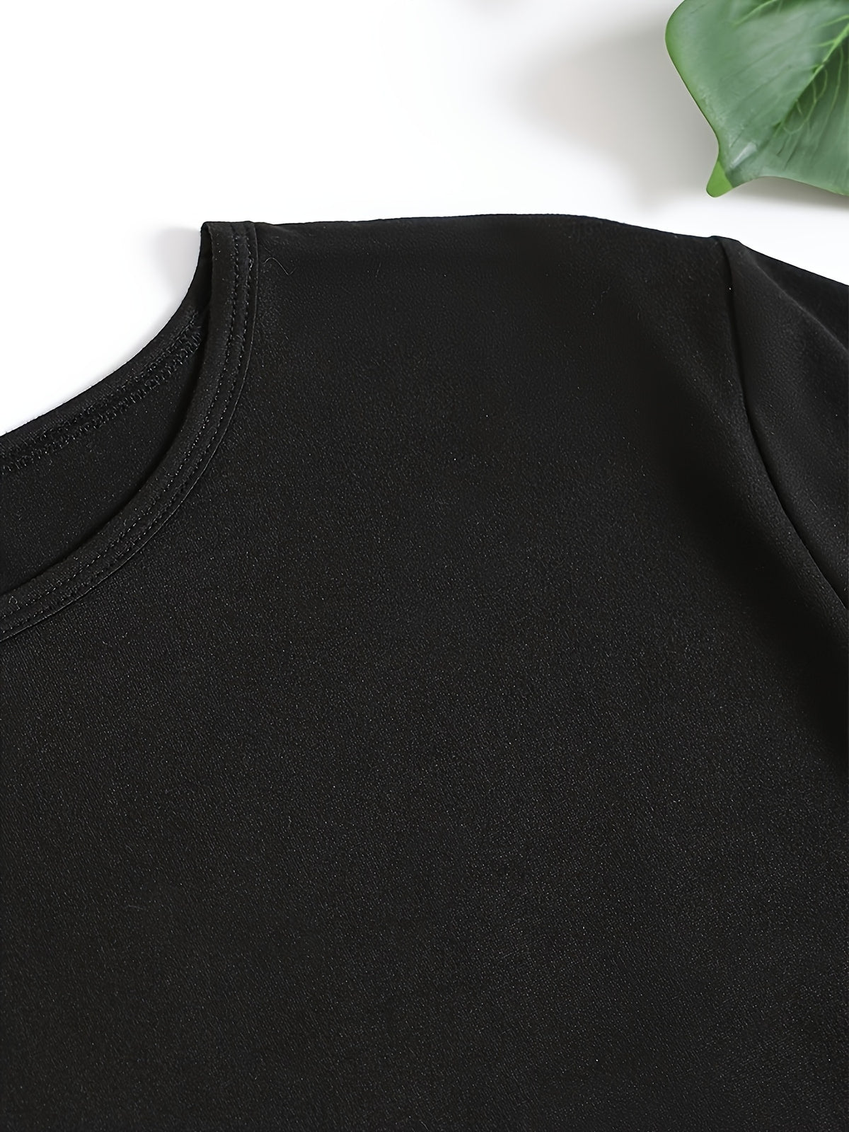 Plus Size Women'S Top, Solid Color No Print Single Piece Top, Fashion Round Neck Plus Size T-Shirt, Spring Summer Outing Solid Fashion Top, Affordable Top, Multi-Color Optional, No Print Solid T-Shirt, Easy Affordable, Home Outing Travel Wear - Black