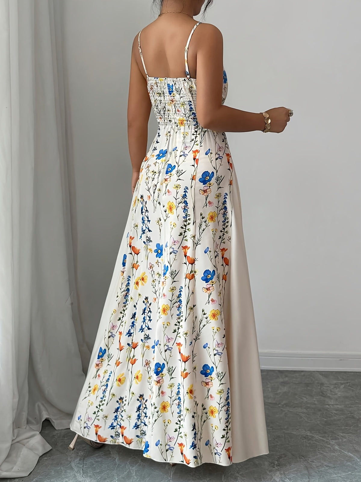 Spring And Summer New Elegant Resort European And American Fashion Trend Casual Women'S Clothing Floral Print Sleeveless Square Neck Suspender Dress - Apricot