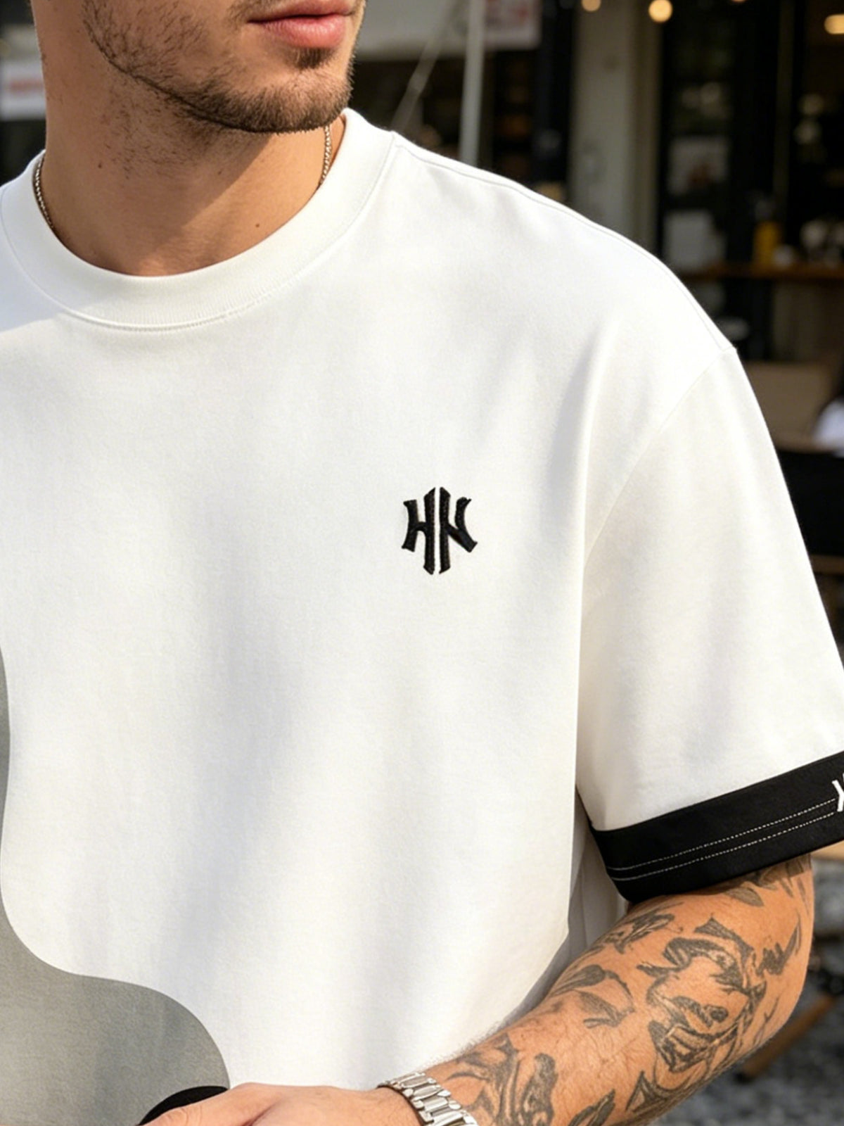 [Printed Design Not Textured] Minimalist Streetwear Men'S Crew Neck Casual T-Shirt with Standard Curved Wave Cut, Layered Spliced Sleeves, And Symmetrical Letter Prints for Daily Commute - Mixed colors