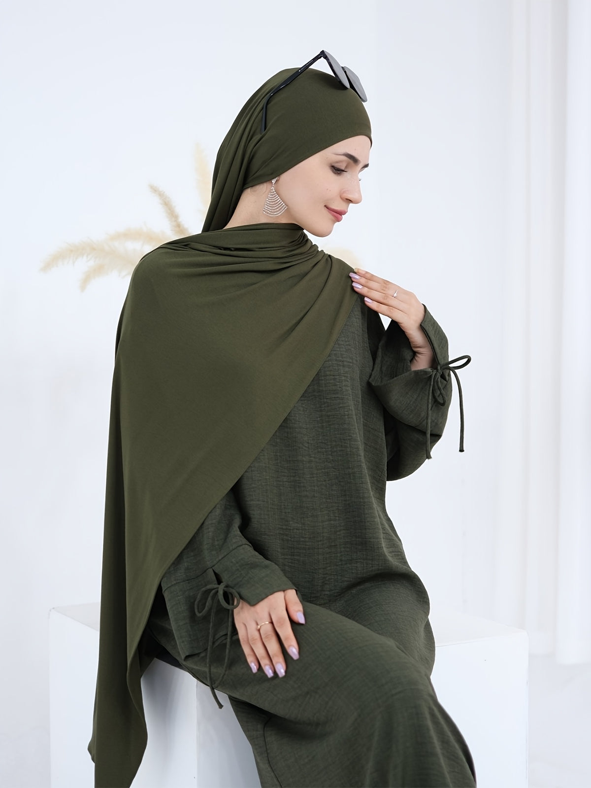 1pc Headless Scarf: Elegant Cuff Drawstring, Comfortable and Casual Solid Color, Suitable for Outdoor Travel and Daily Wear. Loose Women's Abaya Dress. Abayas for Women, Muslim, Women's Long Dresses, Oriental Arabic Robe, Abaya Dress - fern green