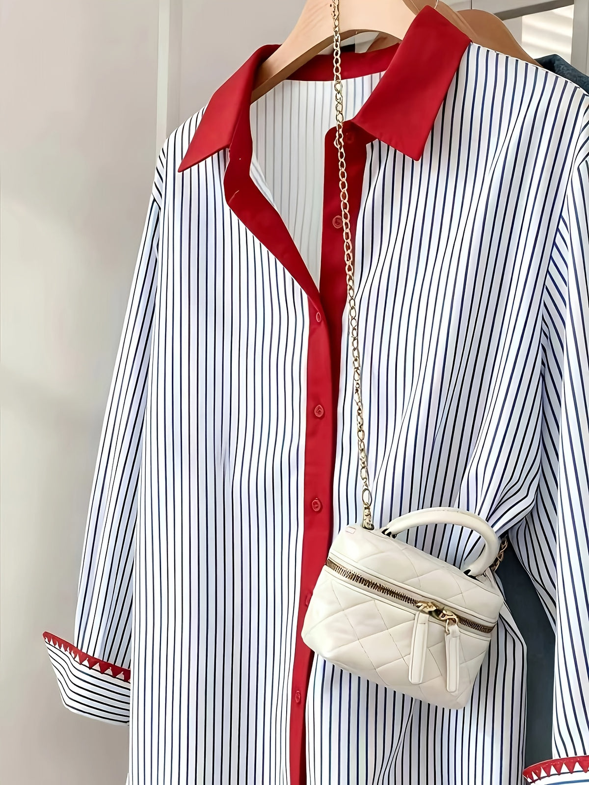 Women'S Casual Commuter Striped Color Block Shirt - Blue Stripes