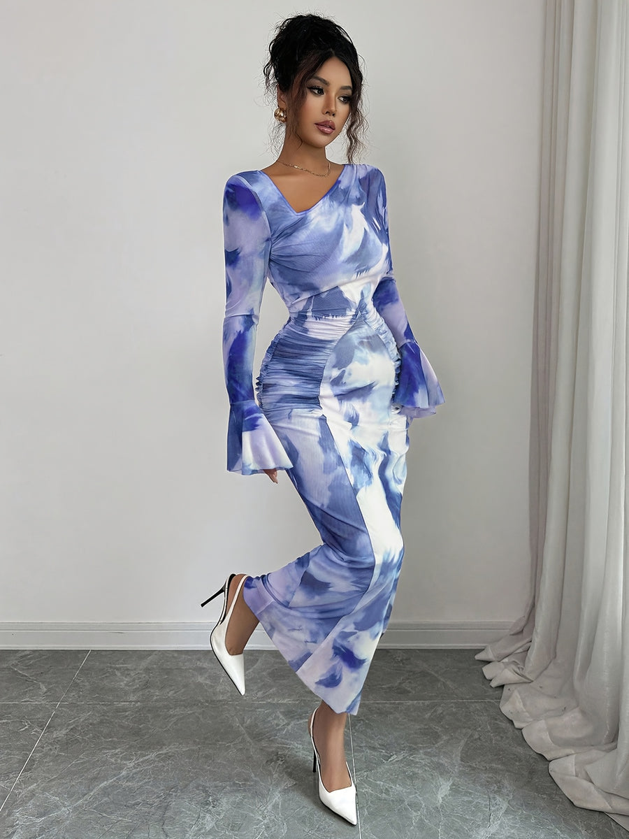 Elegant And Fashionable New Adult Women'S Autumn And Winter Floral Tie-Dye Print Notched Collar Long-Sleeved Flared Sleeve Slim Fit Waist Pleated Hip-Hugging Sexy Dating Commuting Vacation Dating Valentine'S Day Long Dress - Royal Blue