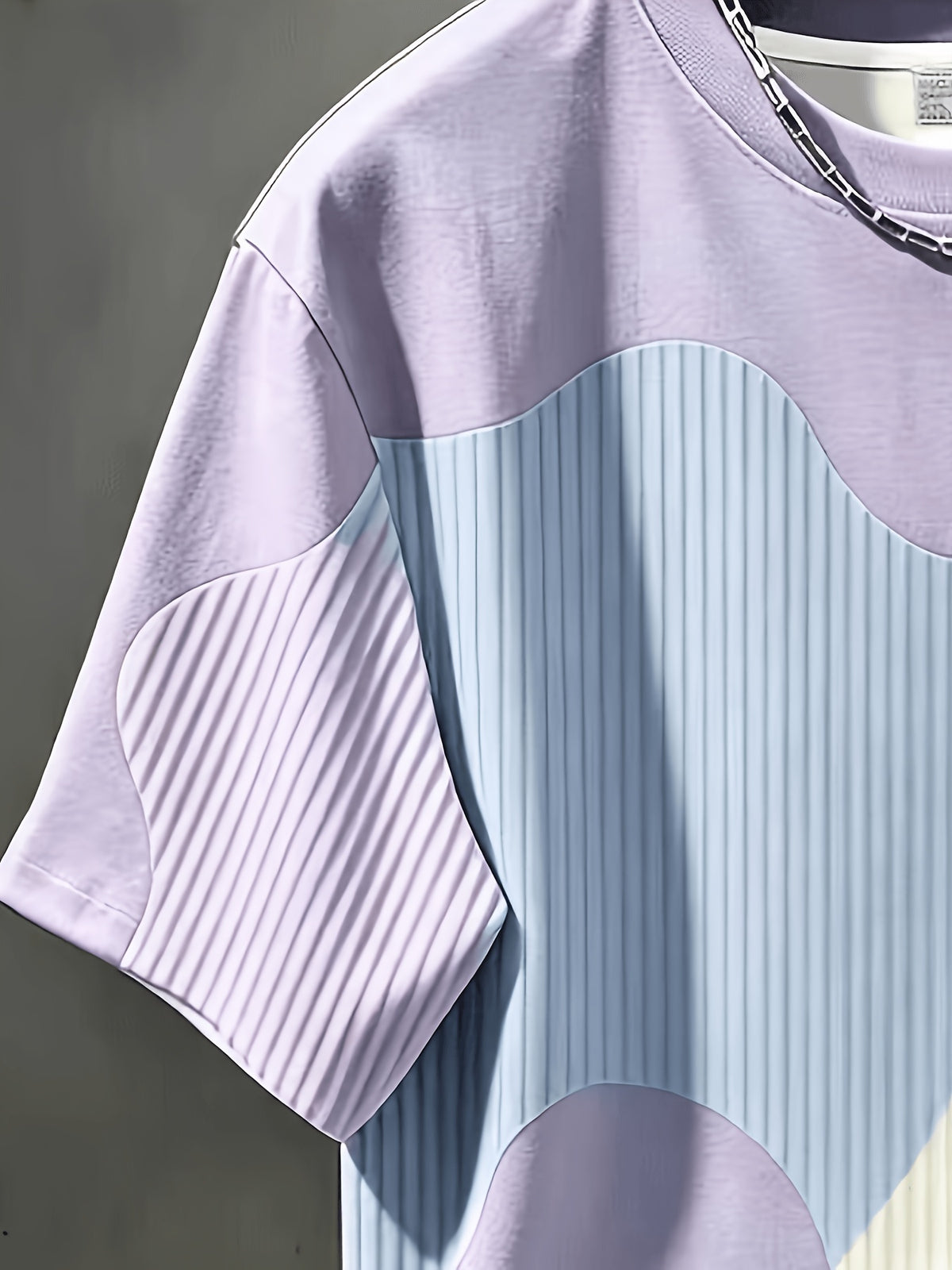Men'S Casual Round Neck T-Shirt, Geometric Pattern Patchwork Striped Design, Chicago Word Pattern, Drapey Fashion Top, All-Season Wear, Breathable Regular Fit for Casual And Formal Outfits - Round Neck Casual Top, Comfortable Wear - Mixed Color 1