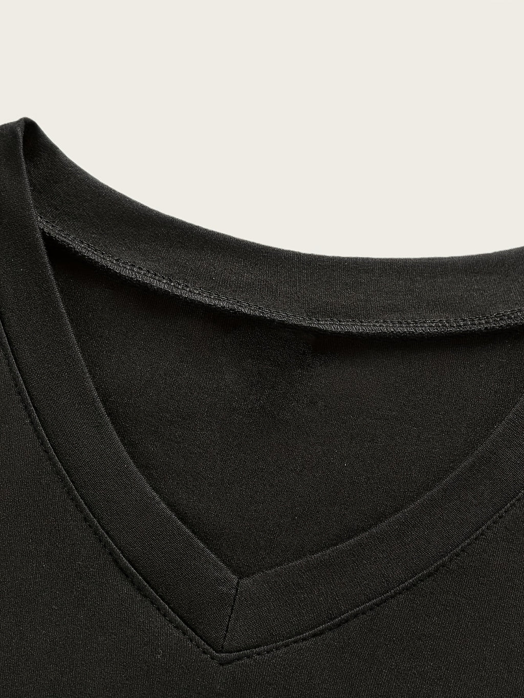 2pcs 100%, Men'S Knitted Solid V-Neck T-Shirt, Men'S T-Shirt New Chapter Design, Summer Global All-Season Base Layer Factory Made Men Comfortable High Quality High Fit Rate Casual Sports Top - Black+Dark Grey