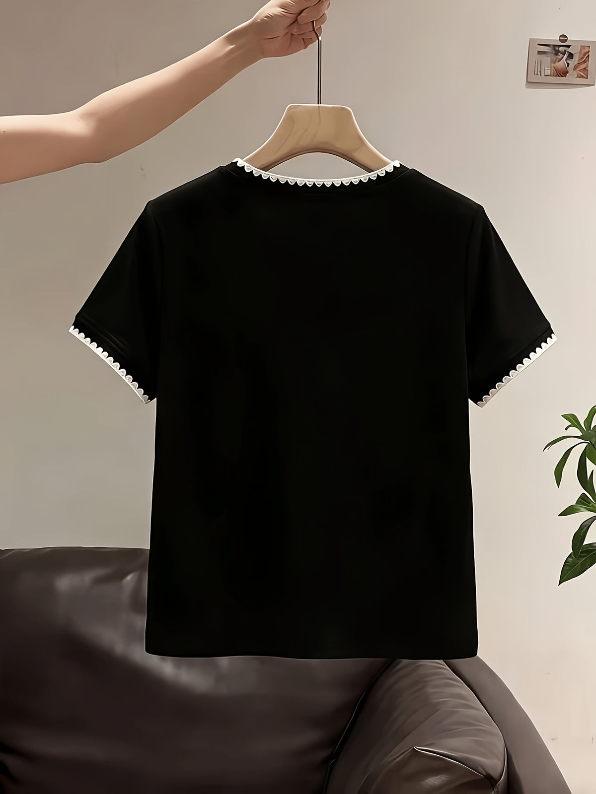 XXFL Directional Style Summer Regular Shoulder V-Neck Color-Block Fashion Versatile Short-Sleeve Top T-Shirt - Black