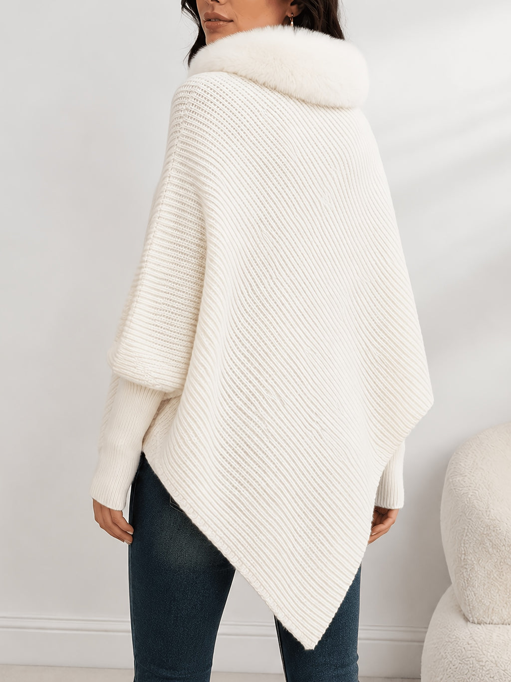 Elegant Special "Clean Line Bust" Casual and Elegant Solid Color Batwing Sleeve Textured Ribbed Crew Neck Detachable Collar Shawl Cardigan for Women, Asymmetrical Hem Loose Pullover, Suitable for Autumn/Winter Layering, Versatile for Outdoor - White