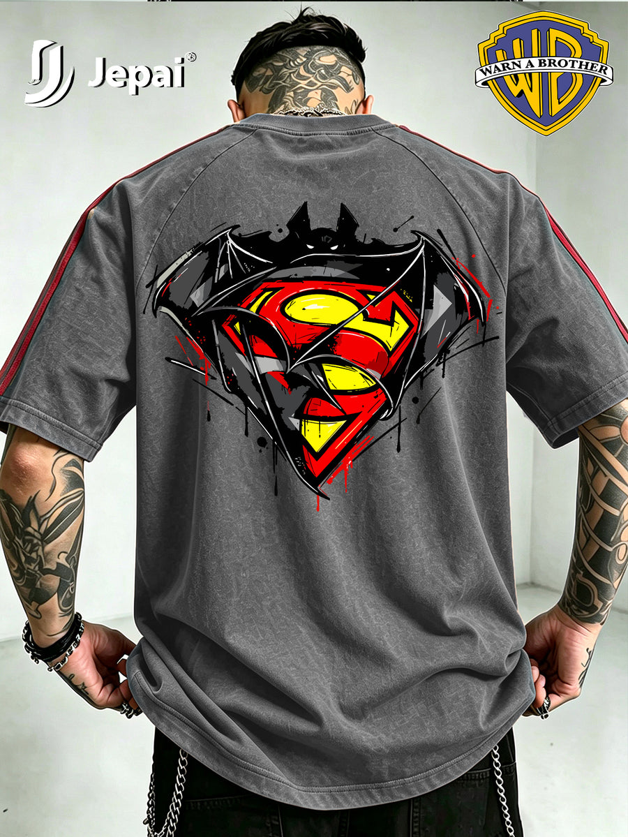 Official Warner Bros. Product, Hip-hop High Street DC Superman Batman Logo Print Stripe T-shirt, Loose Drop-shoulder Style Casual Summer Top, Machine Washable, Suitable for Daily Wear and Themed Events - Grey
