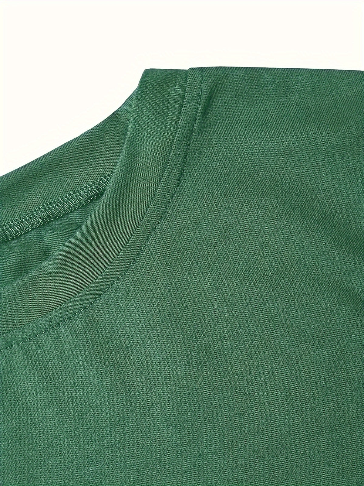 Calvin, Spring and Summer Graphic Print T-shirt, Short Sleeve Crew Neck Casual Top for Summer & Spring, Women's Clothing - Green