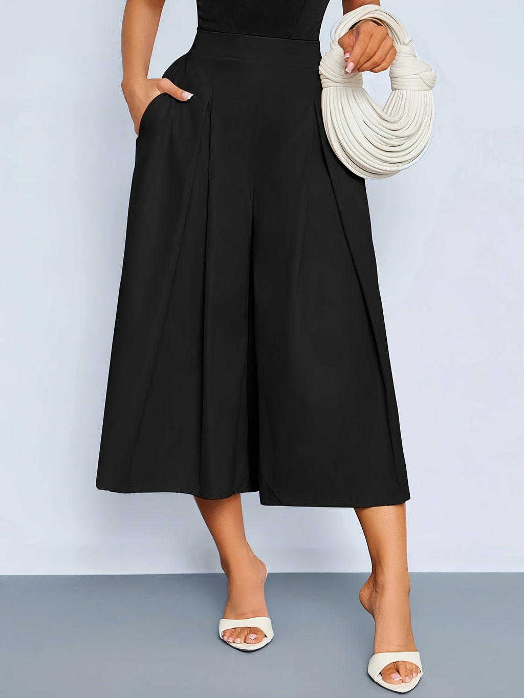 Women's High-Waist Culottes with Pockets, Pleated Wide-Leg Shorts, Casual Fashion Summer Work Pants, Serene Luxury Culottes with Pockets, High-Waist Pleated Wide-Leg Shorts - Black