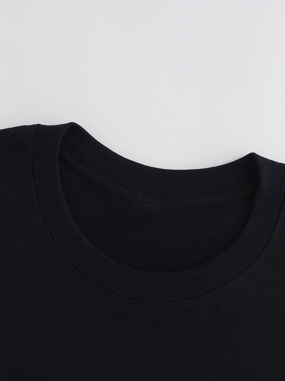 The First Two Armbands. Women's Spring/summer Y Style T-shirt Featuring Numbers, Letters, and Lines. Size 91. Fashionable, Loose-fit, Round Neck, Printed Short Sleeve, Pure Oversized Drop-shoulder T-shirt. Su K - Black