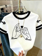 20pcs Women's Colorblock T-Shirt Single Piece, Hand-Drawn Line Art Couple Holding Hands with Heart Print, Colorblock Summer  Sleeve Crew Neck Short Sleeve T-Shirt - Breathable Crew Neck Casual Sport Top, Loose Fit Spring Festival Trendy Apparel - Black+Light White