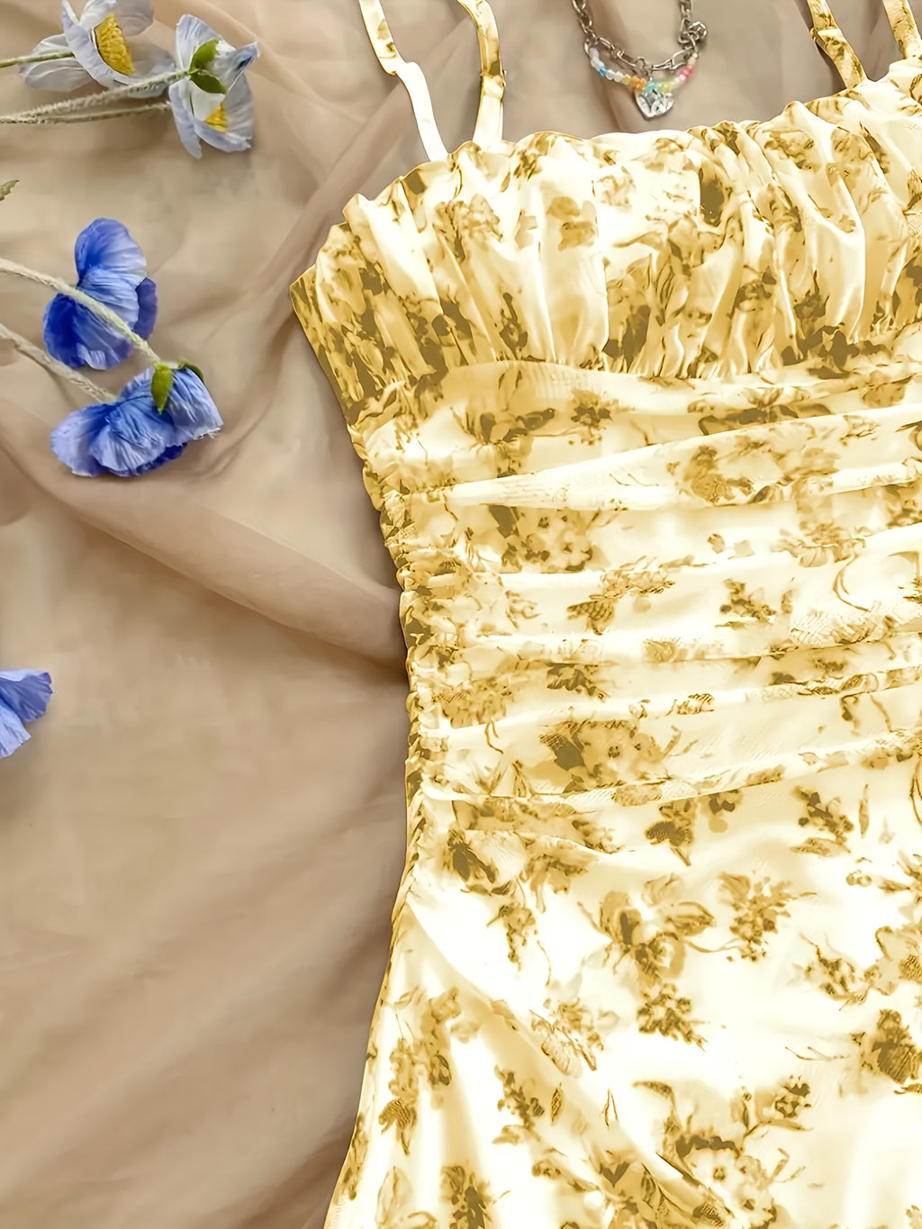 Women'S New Floral Print Halter Dress, Fashionable And Elegant, All-Season Wear - Lemon Yellow