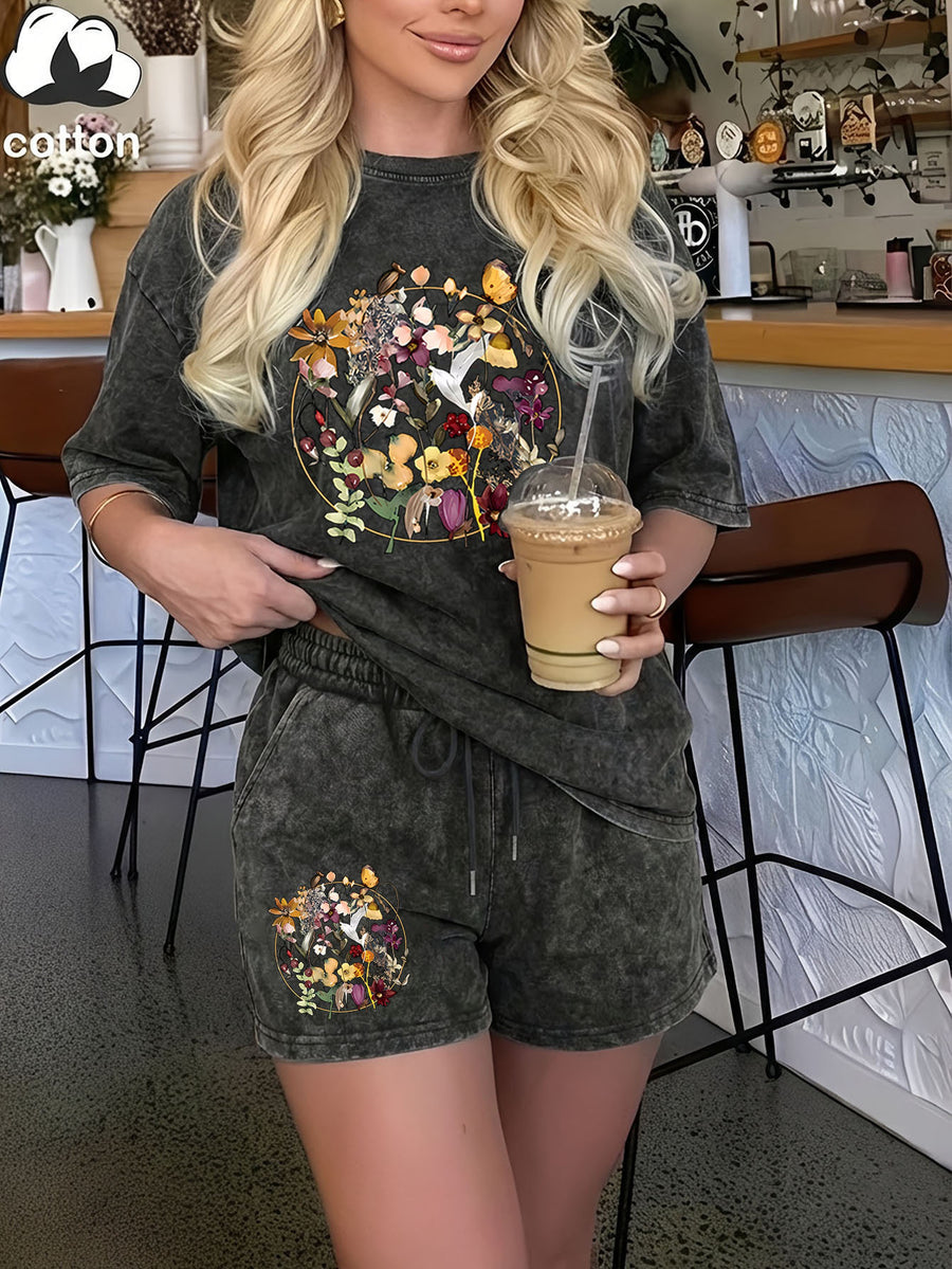 Summer Trendy Fashion Distressed Wash Short Sleeve Shorts Drawstring Women'S Set, Round Floral Bouquet Print, Vintage Dried Flower Style, Mori Literary Style, French Pastoral Style, Comfortable for Hot Weather, Classic Silhouette, Comfortable Fit - Black