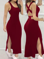 A New Summer Solid Color Sexy Dress for Women, Featuring a Deep V-Neck And a Crisscross Back Tie Design, Tailored to Be Slim-Fitting And Create a Stunning Backless Look - Burgundy