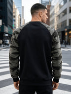 Men's Autumn/Winter Crew Neck Plush Sweatshirt, Raglan Sleeve Plush Sweatshirt, Featuring a Stylish Plush Color Block Patchwork Pattern and Solid Color Design, Made from Wrinkle-resistant Soft Knitted Fabric, It Is Highly Practical - Black