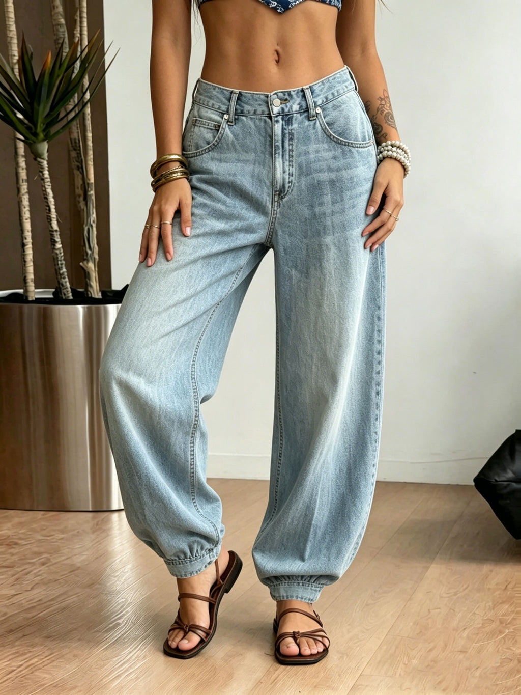 2026 New Light Blue Balloon Leg Denim Pants, Vintage Washed Oversized Barrel Jeans for Women, Elastic Hem Casual Trousers for Daily Wear - Light Blue
