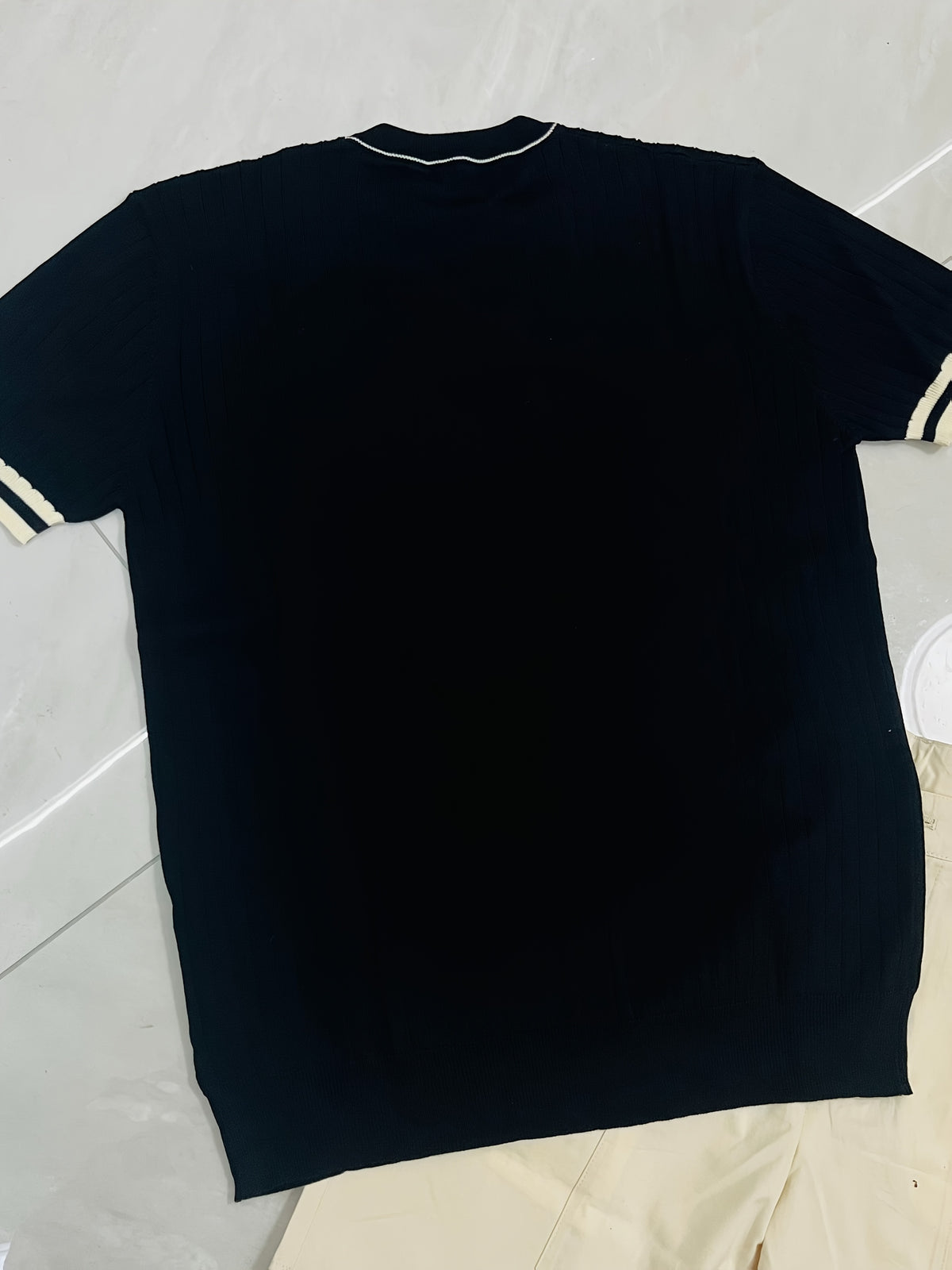 Short-Sleeved Breathable High-Quality Black Knitted Color-Blocked Fitted Men'S Top with a Round Neck And Elasticity - Black