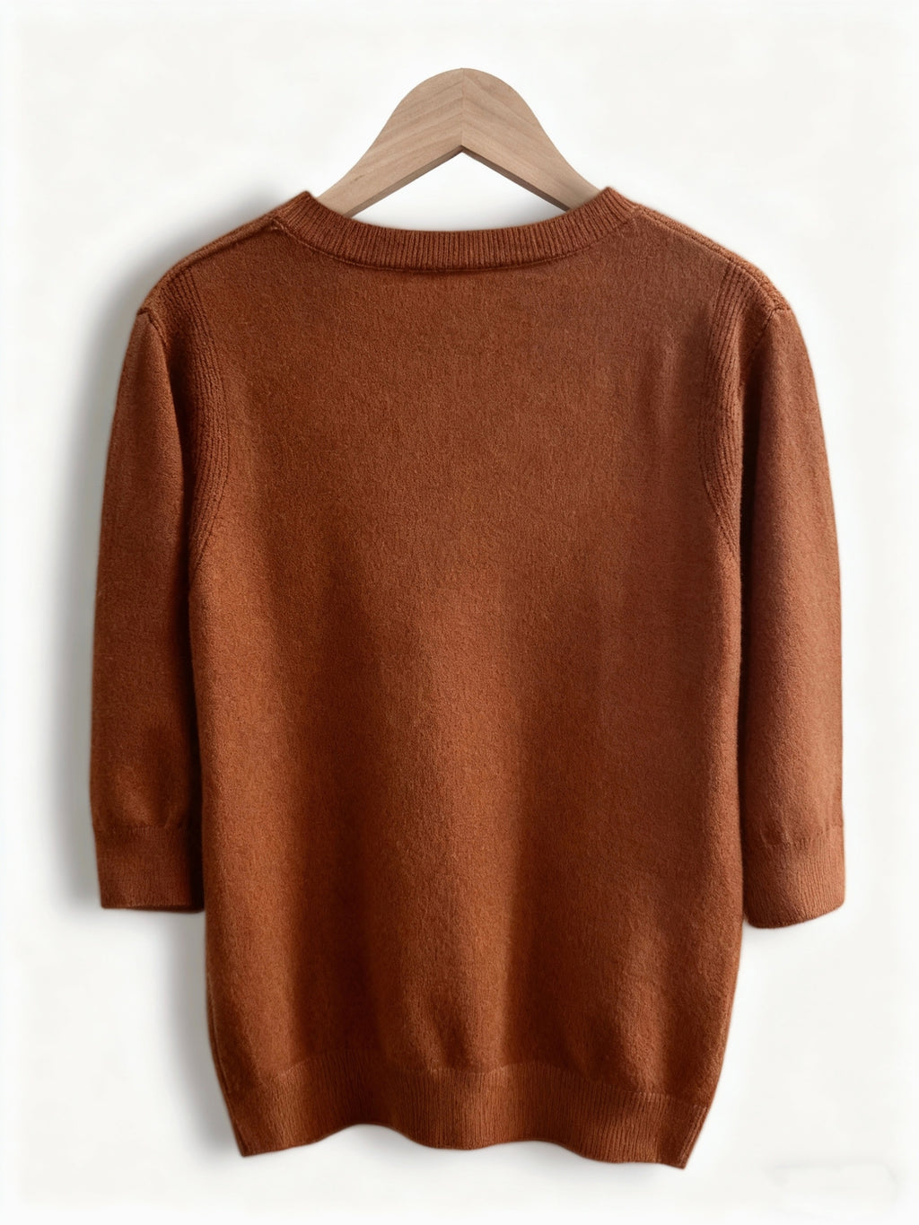 Women's Fine-Spun Round Neck Mid-Sleeve Top, New Spring/Autumn Vintage Elegant Top, Five-Part Sleeve Base Layer Shirt - Coffee Color