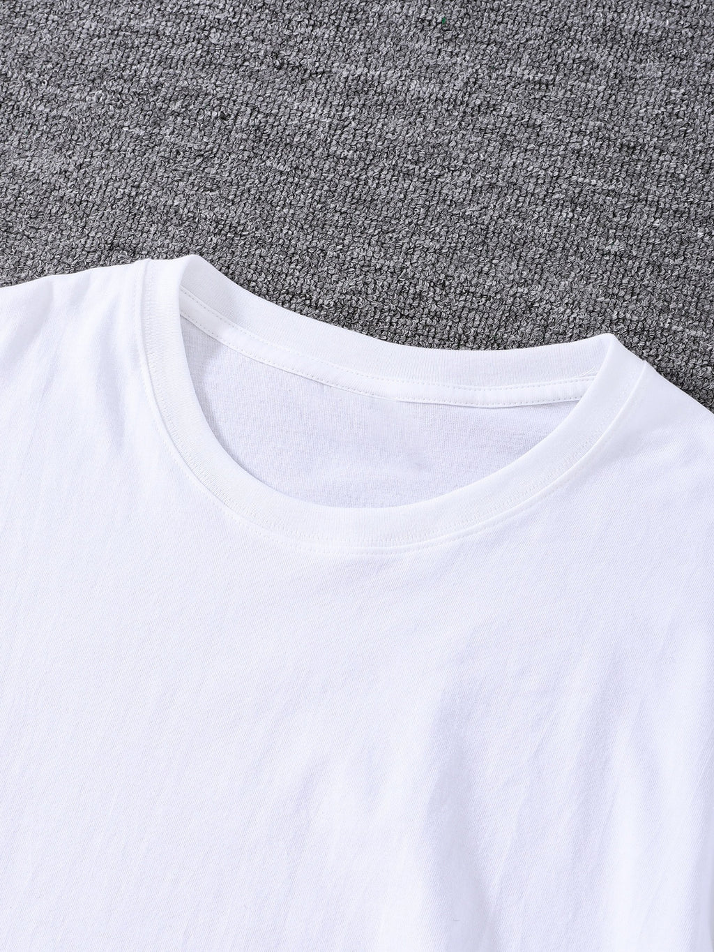Warner Bros. Official Classic Character Music Singing Mouse Print T-Shirt, Men'S 100% Casual Comfortable Multi-Functional Loose Summer Short Sleeve T-Shirt, Suitable for Outdoor Wear - White