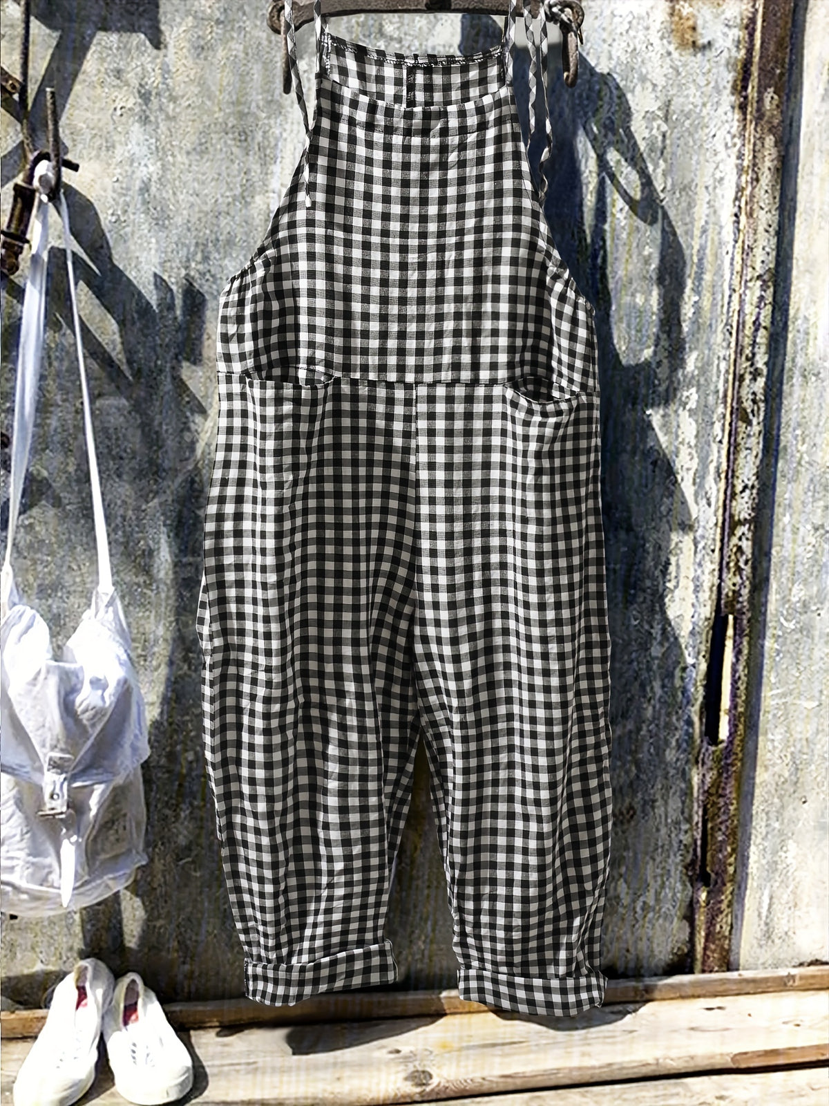 Fashionable Street Style Checkered Women'S Jumpsuit - Black And White Squares