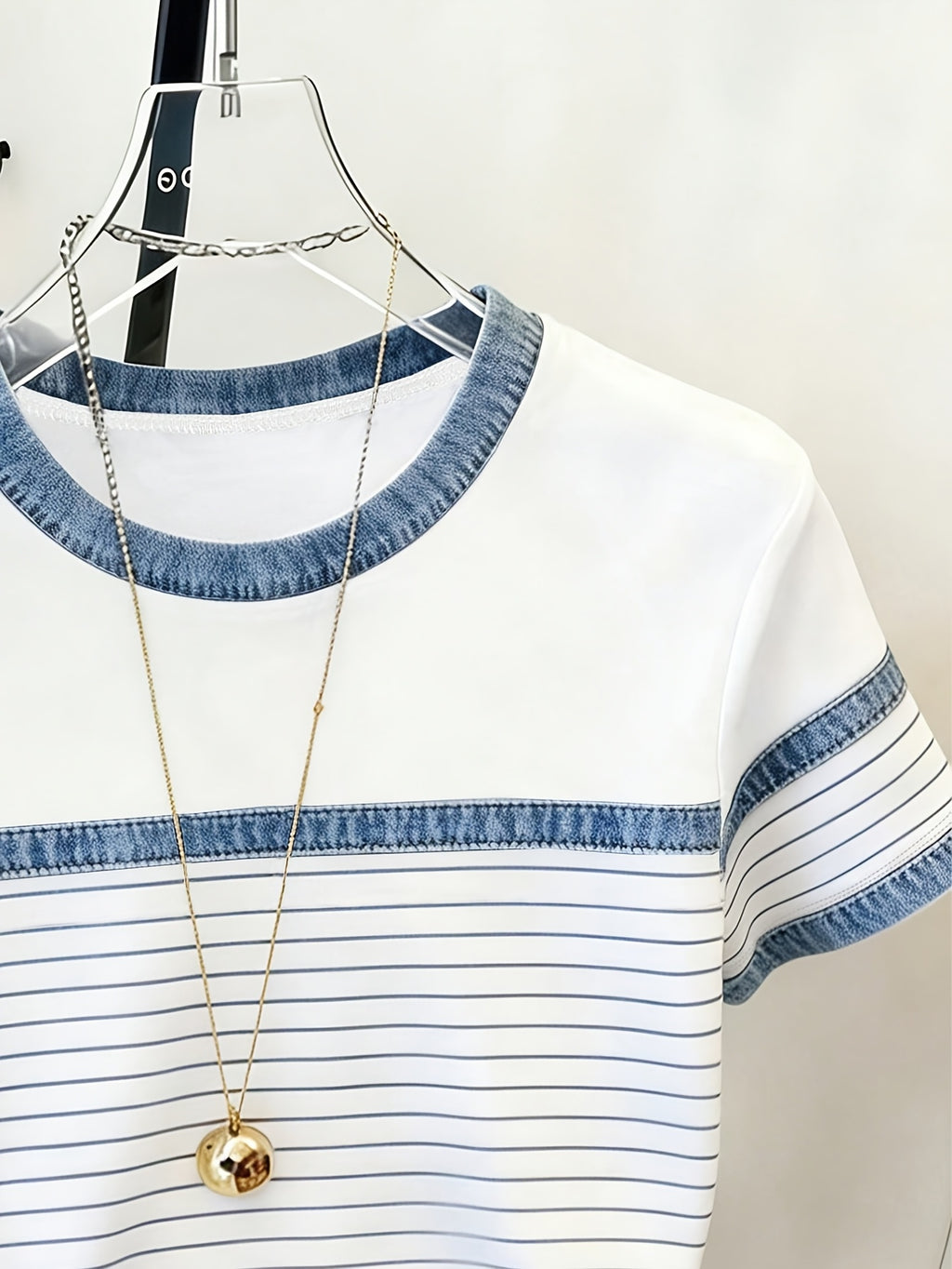 Women's Fashion Round-Neck Short Sleeve T-Shirt, Cute Home Wear, Versatile Outerwear, Swear Top, Printed, Mature Trendy Clothing, Women's Casual Printed Round-Neck Short Sleeve T-Shirt - White